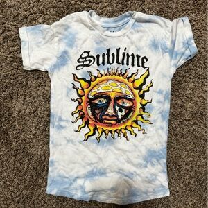 Sublime graphic t